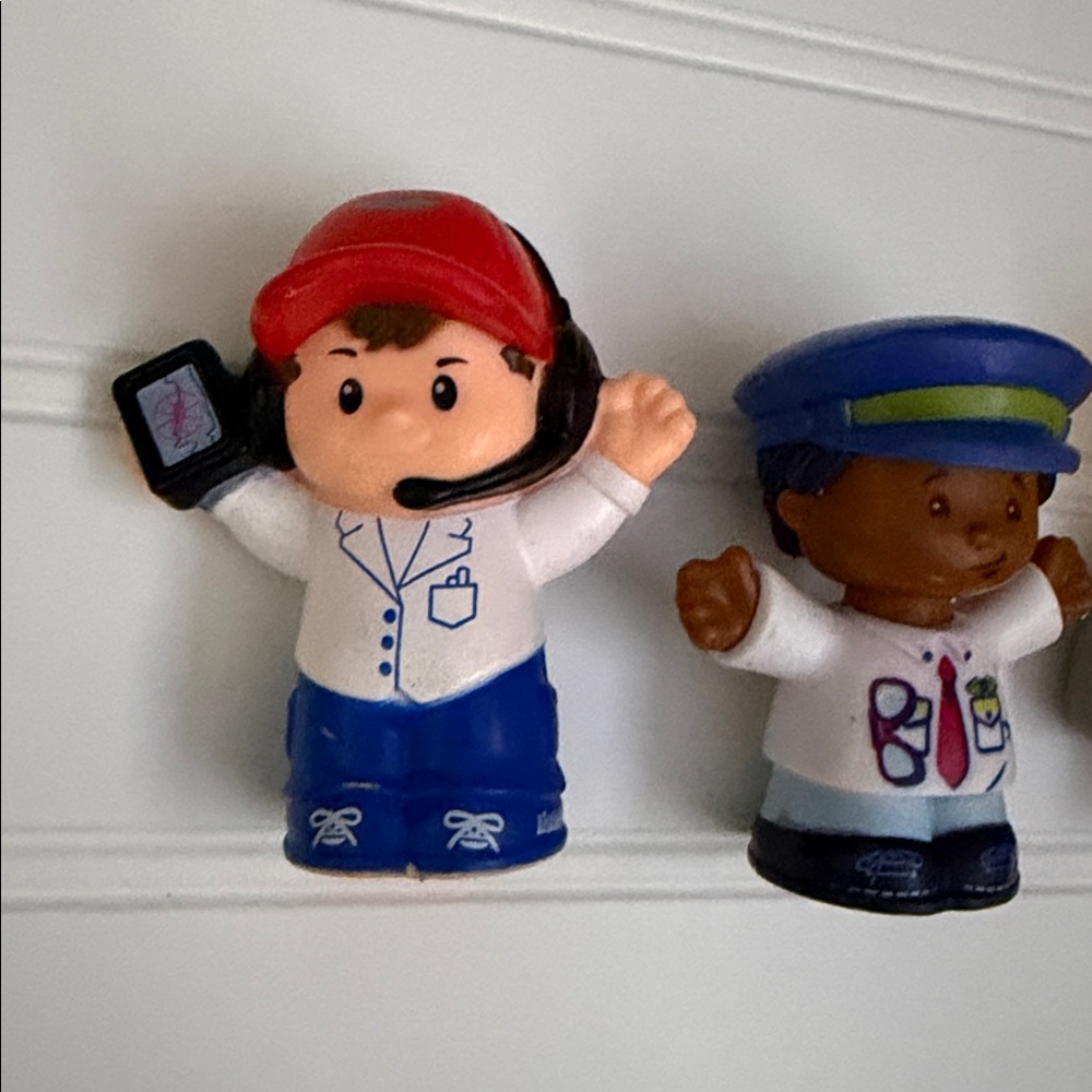 Fisher Price Little People Community Helpers Figures Lot of 3 Police Doctor Stud - Picture 2 of 3